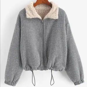 Cute houndstooth jacket!
